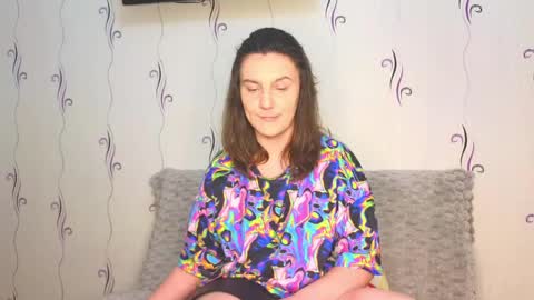 Heyy baddie online show from April 13, 8:15 am