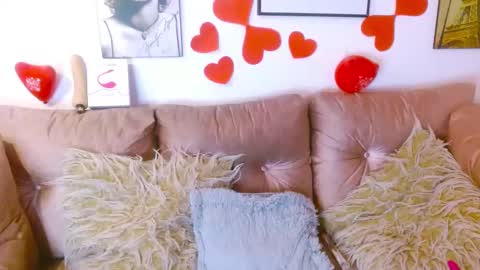 hinata lee online show from February 25, 6:12 pm