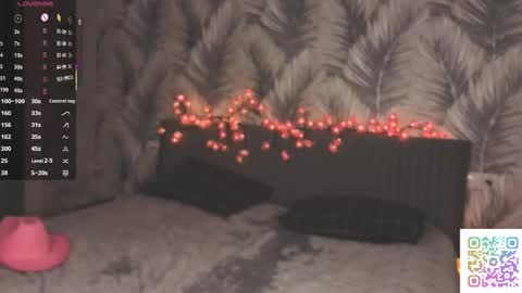 Hina online show from April 12, 4:54 pm