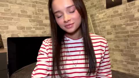 Sofia online show from November 17, 5:13 pm