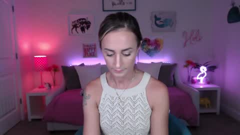 Holi Hurricane online show from September 10, 3:17 am