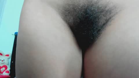 holly... online show from January 24, 3:34 pm