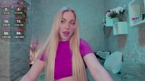 holly_molly8 online show from October 30, 7:26 pm