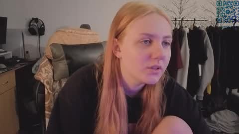 Kviki online show from April 2, 3:59 am