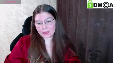 Welcome guys  Pleasure to see you all here  My name is MichaelaTip menu is active Private is open  online show from February 25, 3:43 pm