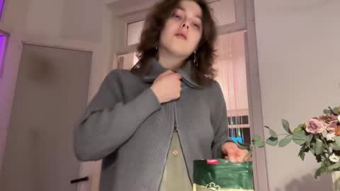 dori not holy get my tg channel with link from description under last photo online show from March 10, 8:34 pm