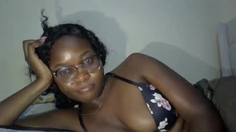 Honevey online show from April 16, 4:28 pm