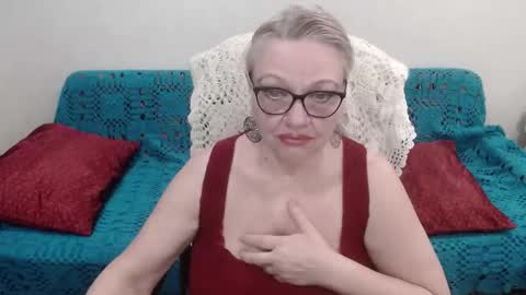 Honey Lady online show from April 5, 12:59 pm