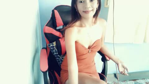 honey_mollyxx online show from April 1, 11:02 pm