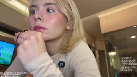 Jenyanew vid how I squirt in forest in bio online show from April 27, 7:05 am