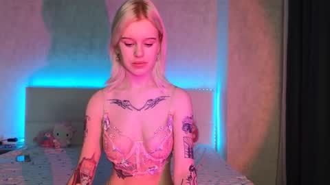 Lisa online show from October 10, 2:16 am