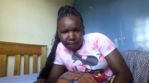 Honeymuny online show from November 24, 5:42 am