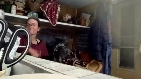 hoodoou online show from February 11, 2:36 am