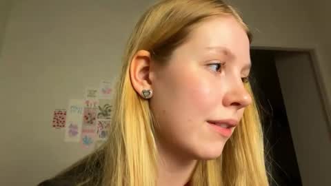 Audrey online show from February 9, 12:18 pm