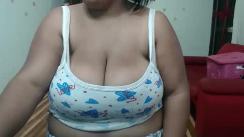 karen online show from November 24, 8:27 am