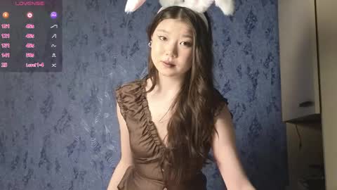 hosina_sayeri online show from May 31, 8:42 am