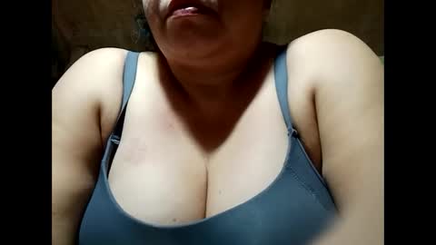 hot_boobs21 online show from February 12, 11:51 am