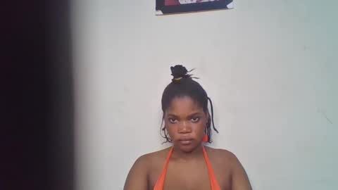 Zarah online show from April 7, 10:39 am