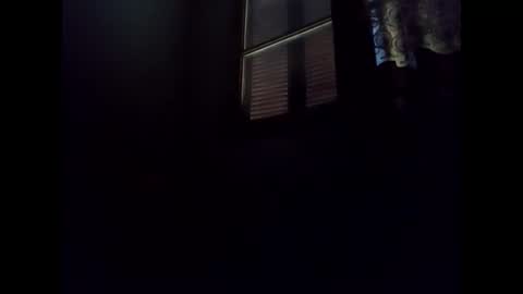 Hot falling devil online show from November 20, 8:37 am