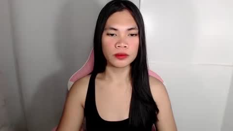 hot_pauline online show from April 11, 12:09 pm