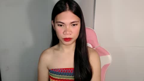 hot_pauline online show from April 17, 2:57 am