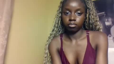 hot_pussy_ebony online show from October 31, 8:02 pm