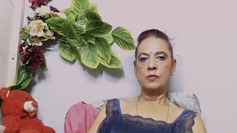 hot queen online show from July 7, 6:43 pm