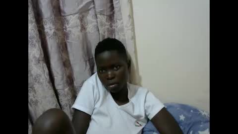 hot_shawrry online show from March 8, 6:35 pm