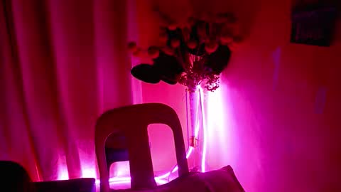 hotgirlronaxx online show from November 19, 5:24 pm