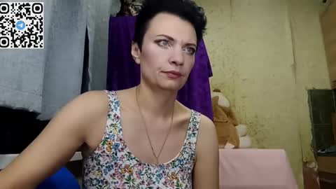 hotmamaqueen234 online show from March 21, 9:20 pm