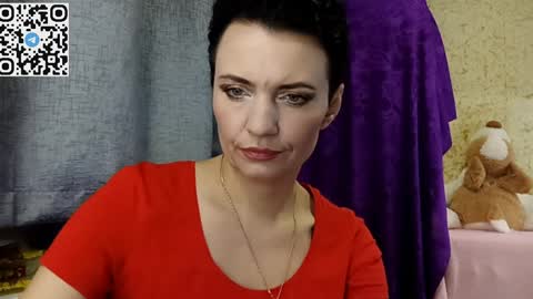 hotmamaqueen234 online show from March 28, 8:41 pm