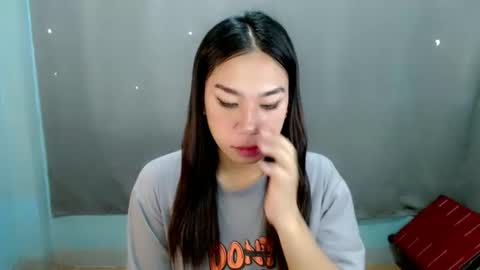 Snapshot of hott_cumforyou chatting on February 20, 12:19 am jelaigrande  online show from February 20, 12:19 am