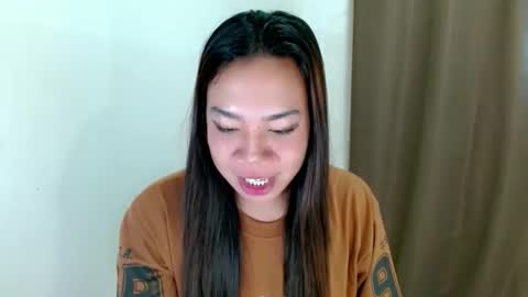 jelaigrande  online show from November 6, 10:59 pm