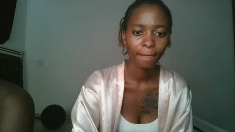 hottie_mistie online show from April 12, 9:12 am