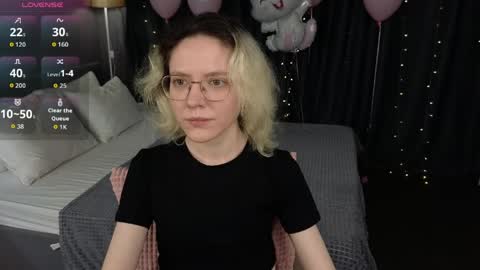 Kori online show from April 7, 5:42 am