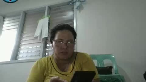 hottycrissy4u online show from April 15, 8:15 am