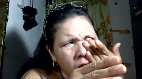 hottycrissy4u online show from June 13, 2:36 pm