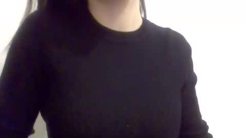 Snapshot of hotwinterxx chatting on December 17, 3:49 pm Hotwixx online show from December 17, 3:49 pm