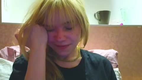 ash. see u on sunday online show from April 16, 8:08 pm