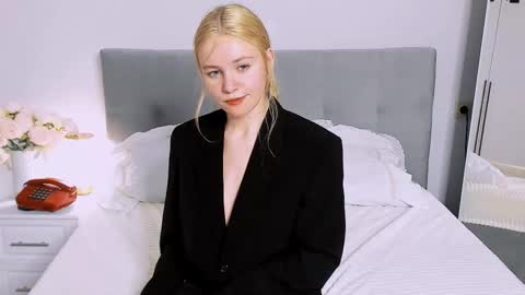 ash. see u on sunday online show from November 5, 4:23 pm