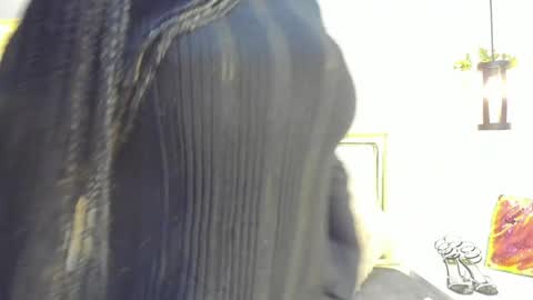 Snapshot of huddah_cam chatting on January 21, 11:24 am huddah online show from January 21, 11:24 am