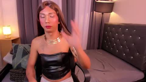 hugecock_pretty714250 online show from November 4, 10:15 pm