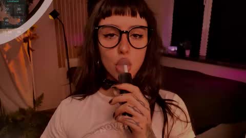 Mika online show from February 23, 6:40 pm