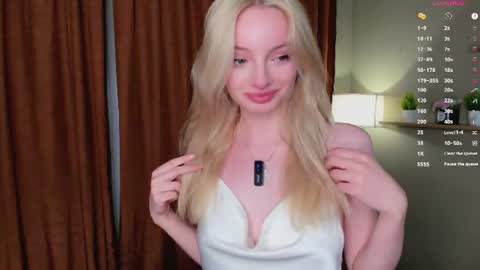 Kate online show from July 3, 4:13 pm