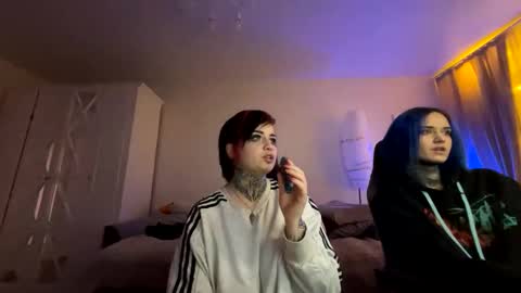 Asya  online show from December 14, 8:40 pm