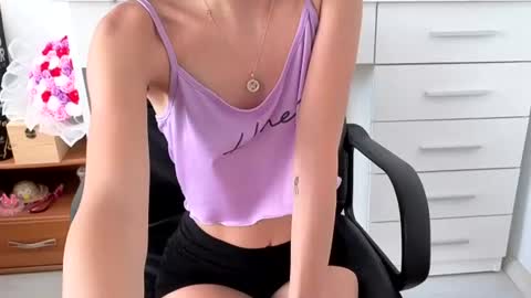 Scarllet online show from June 28, 4:02 pm