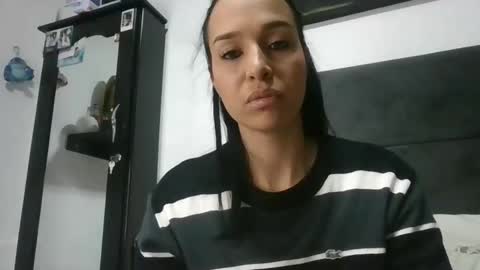 Snapshot of iam_your_fantasy chatting on October 15, 11:40 pm iam_your_fantasy online show from October 15, 11:40 pm