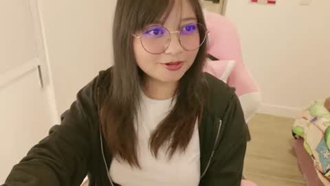Zoe 3 online show from July 22, 9:49 pm
