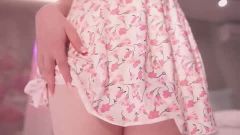 Snapshot of iamninamint chatting on September 14, 7:23 pm Nina  online show from September 14, 7:23 pm