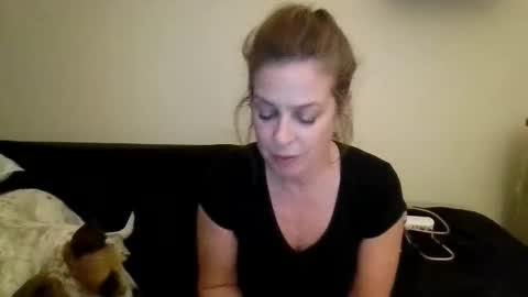 iampoppyy online show from November 20, 1:01 pm